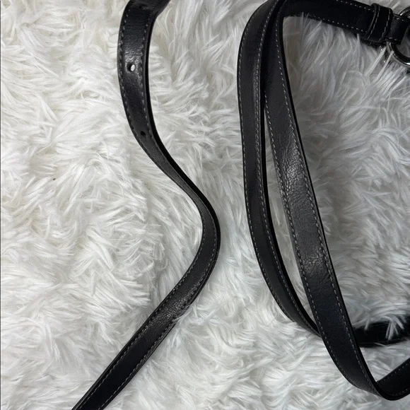 Coach Black Signature Tote Bag - Picture 4 of 6